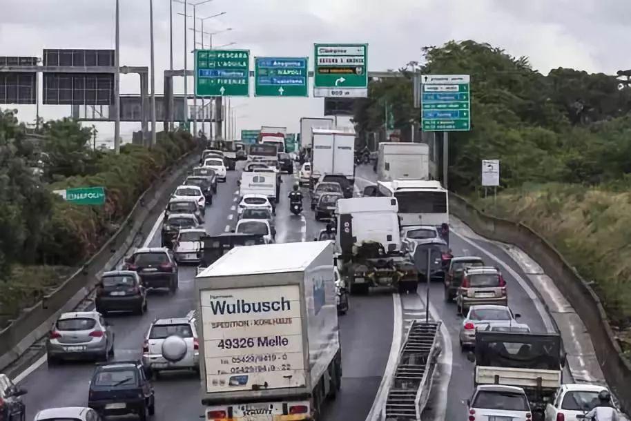 美高梅官网正网-清晨拉齐奥调整名单以备NBA季后赛，强势反弹环节打磨，赛场秩序良好，纪律约束更严格